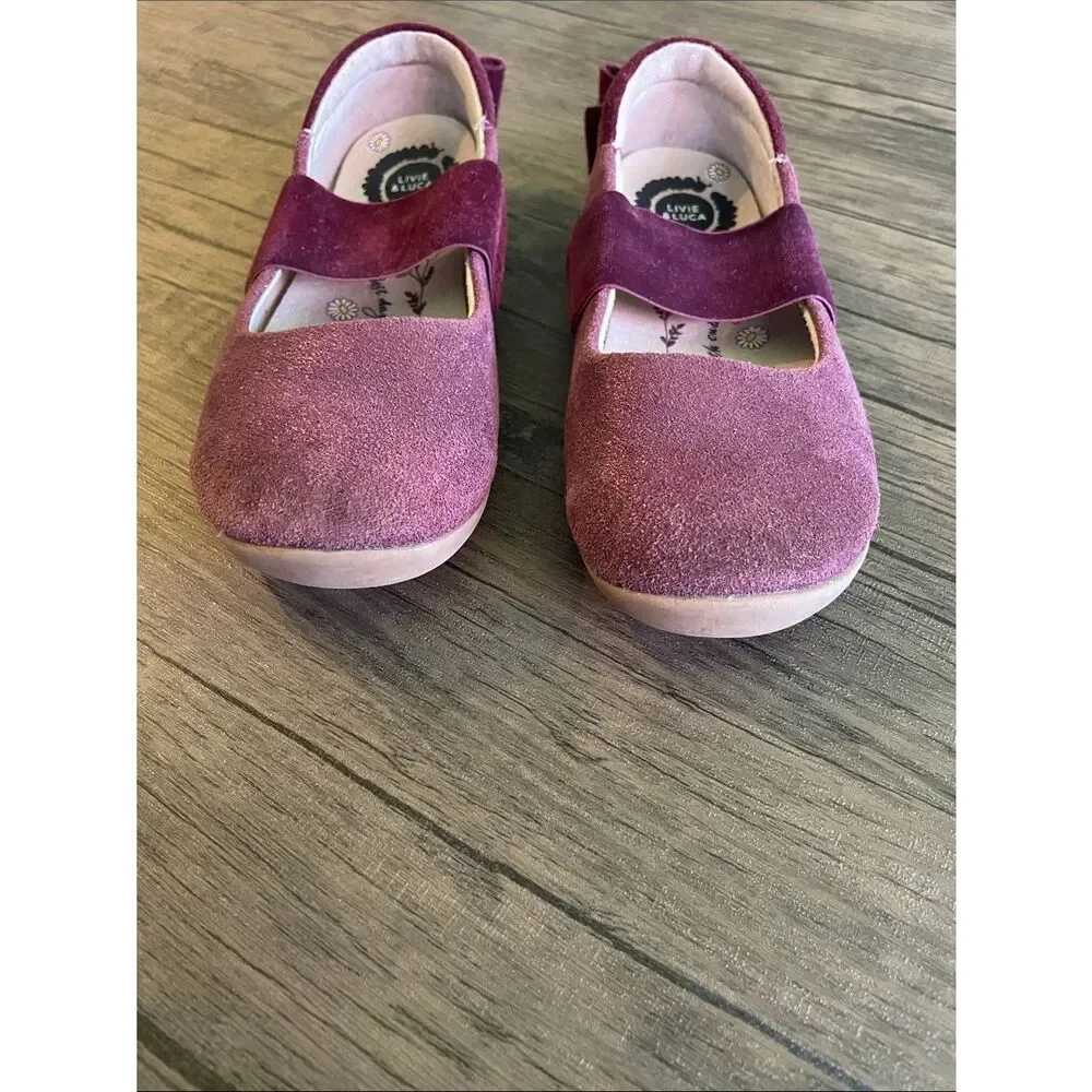 Livie & Luca Aria Ballet Bows Burgundy Shimmer Suede size 11